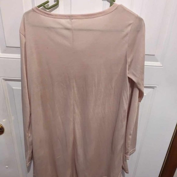 Light weight long sleeved shirt - Picture 2 of 2